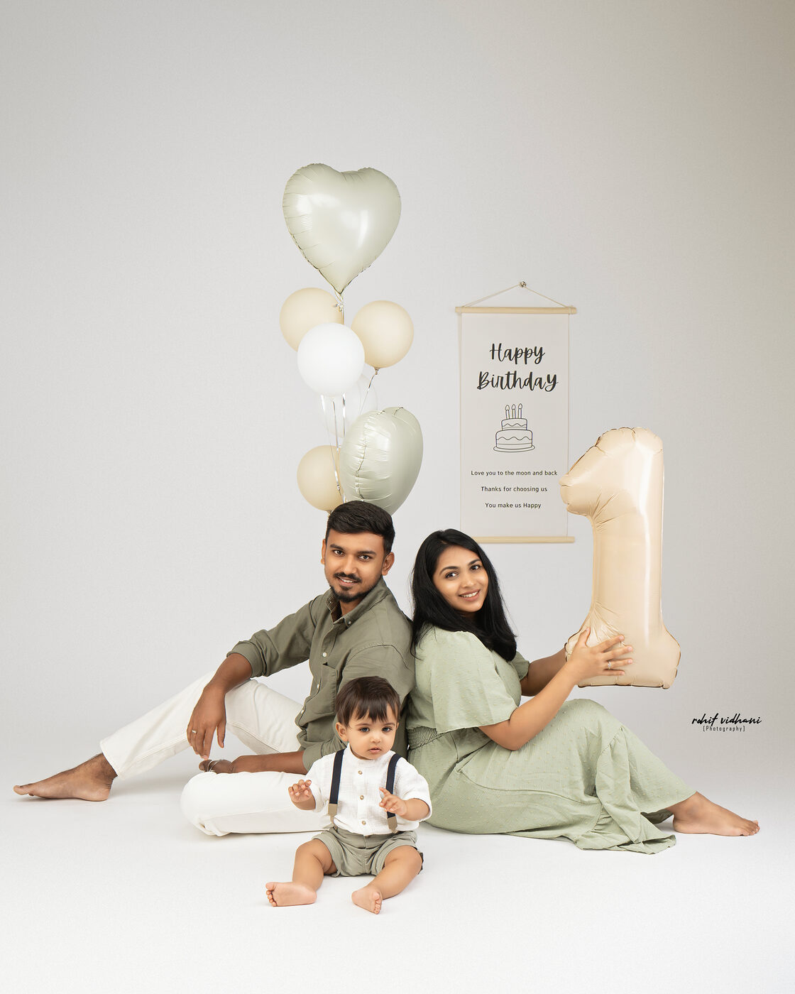 Family first birthday portrait