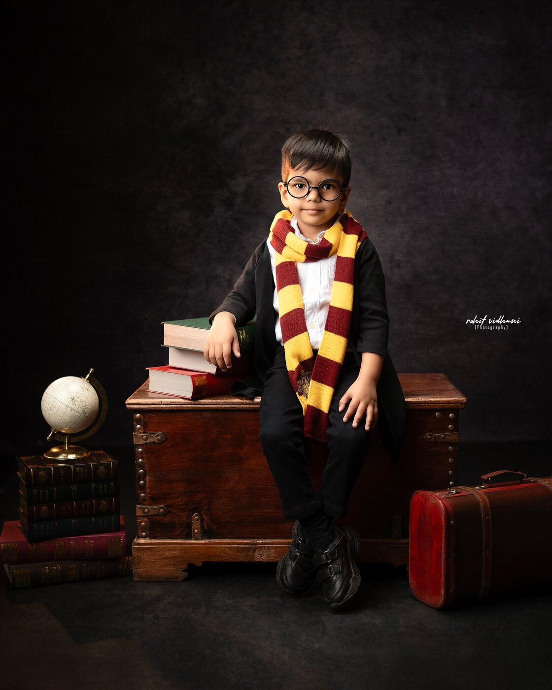 Kids Harry Potter themed photoshoot 18
