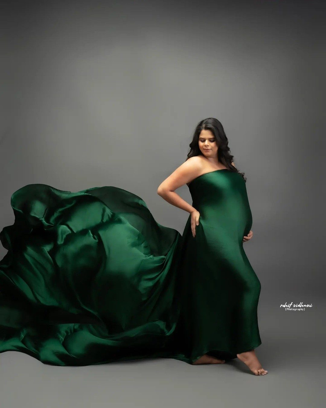 Maternity couple session, emerald gown